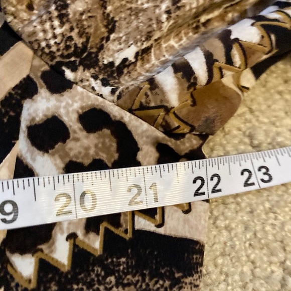 EUC Chicos 2 Animal Print Blazer Lined Leopard Patchwork Print Large - Picture 5 of 6